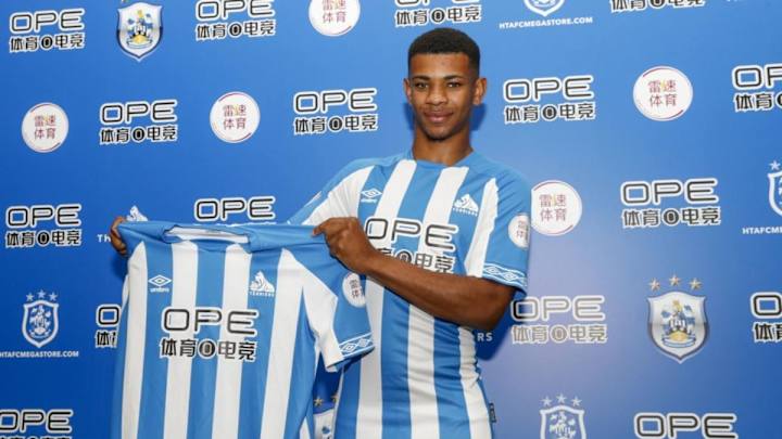 Barcelona Legend Advised Dutch Youth International to Make Move to Huddersfield Town Barcelona Legend Advised Dutch Youth International to Make Move to Huddersfield Town