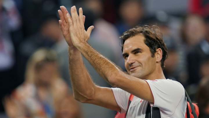 Federer Needs Three Sets to Get Past Krajinovic in First Round of Swiss Indoors