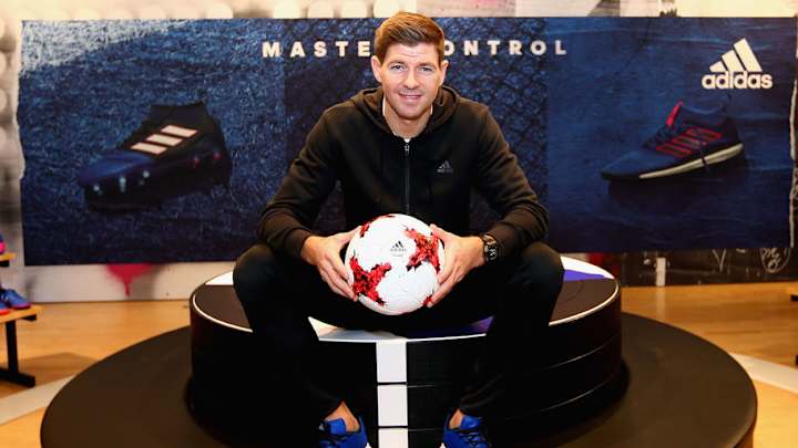 Steven Gerrard Hails 'World-Class' Aubameyang's Finish in Arsenal's 5-1 Demolition of Everton