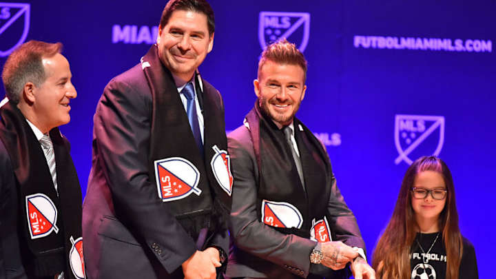 INTERESANTE: Conoce al empresario que ayudó a David Beckham a llevar la MLS a Miami