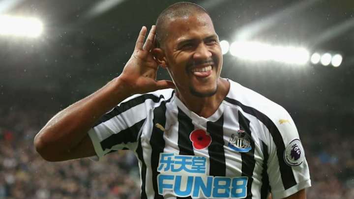 Salomon Rondon Moves Family to Tyneside and Drops Hint About Potential Future at Newcastle Salomon Rondon Moves Family to Tyneside and Drops Hint About Potential Future at Newcastle