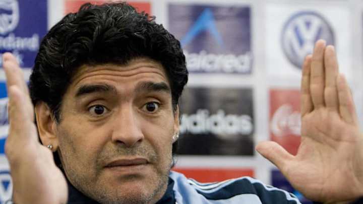 ESPECTACULAR | Un argentino y un español relataron el gol de Maradona a los ingleses