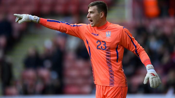 Leicester Make Contact With Teenage Goalkeeping Sensation Ahead of Potential Summer Move Leicester Make Contact With Teenage Goalkeeping Sensation Ahead of Potential Summer Move