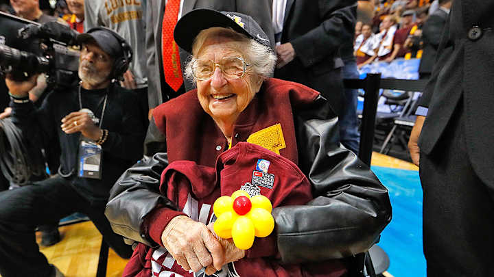 Sister Jean Reflects on Loyola-Chicago's Final Four Run and Being in the Spotlight