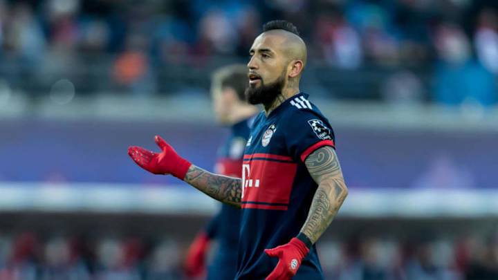 Man Utd & Man City Reportedly Both Turned Down Offers to Sign Arturo Vidal Prior to Barcelona Move