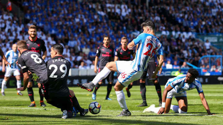 Arsenal vs Huddersfield Preview: How to Watch, Live Stream, Kick Off Time & Team News