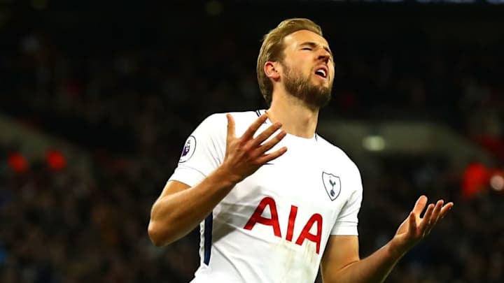 Harry Kane Questions Mindset of His Hecklers & Calls Infamous FA Tweet 'Silly' Harry Kane Questions Mindset of His Hecklers & Calls Infamous FA Tweet 'Silly'