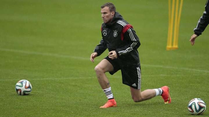 KFC Uerdingen Confirm the Arrival Of Former Borussia Dortmund Star Kevin Großkreutz