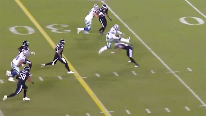 Watch: Cowboys' Ezekiel Elliott Hurdles Over Eagles' Tre Sullivan