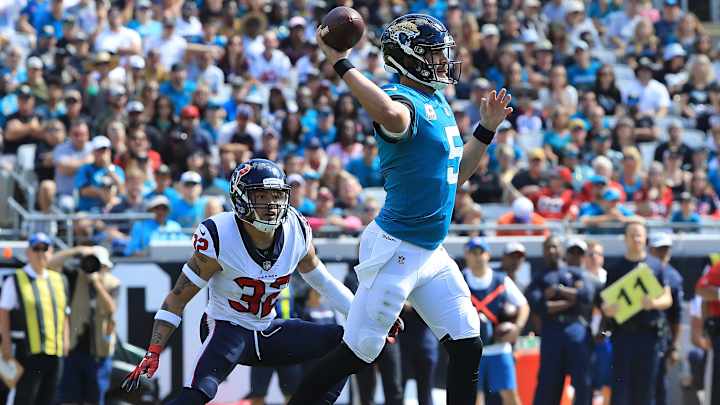 Blake Bortles Feels Like a 'Scapegoat' for the Jaguars' Struggles Blake Bortles Feels Like a 'Scapegoat' for the Jaguars' Struggles