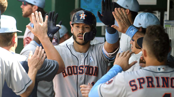 Astros Sweep 10-Game Road Trip, Extend Winning Streak to 11