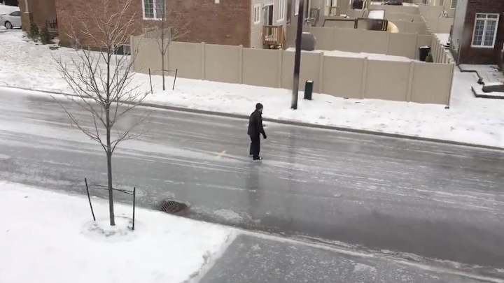 Watch: Extremely Canadian Man Ice Skates Down Frozen Street Watch: Extremely Canadian Man Ice Skates Down Frozen Street