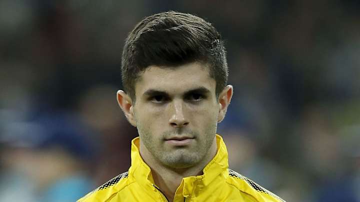 Ex-USA Star McBride Advises Pulisic to Pick Liverpool Over Man United