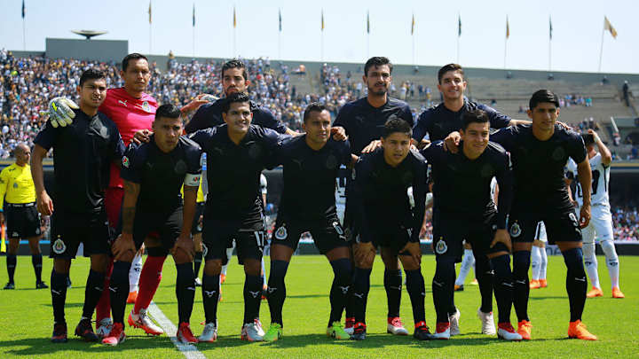 INSÓLITO | Chivas se llevó las toallas del hotel a su duelo en CU contra Pumas