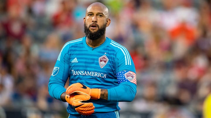 Tim Howard Part of Group Buying 5th-Tier English Club Dagenham and Redbridge