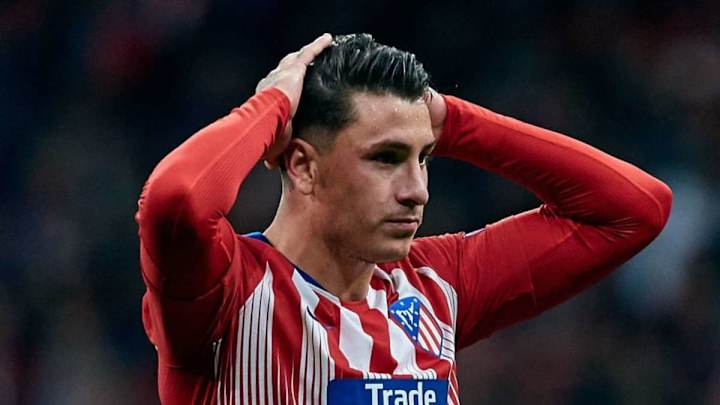 PARTE MÉDICO | Giménez vuelve a dañarse los isquiotibiales y estará otras dos semanas de baja