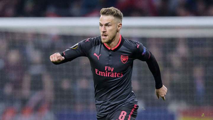 Arsenal Boss Unai Emery Insists He 'Wants to Work With' Aaron Ramsey Amid Contract Standoff