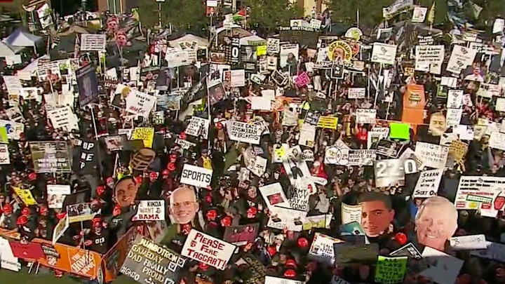 Best College GameDay Signs Live from Orlando for UCF vs. Cincinnati