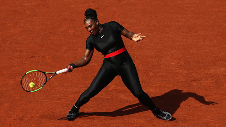 Serena Williams Fights Back to Win Second Round Match at French Open