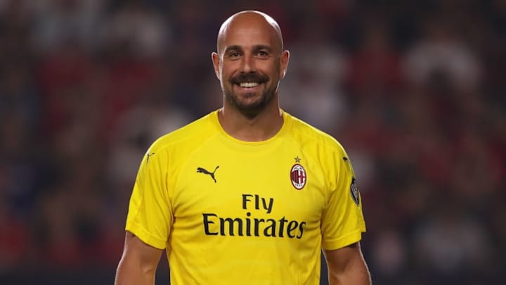 LEYENDA | El curioso récord que ha batido Pepe Reina tras fichar por el Milán