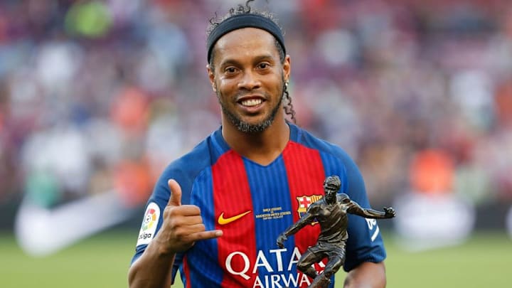 Barcelona Pay Tribute to Ronaldinho as Club Legend Announces His Retirement From the Game