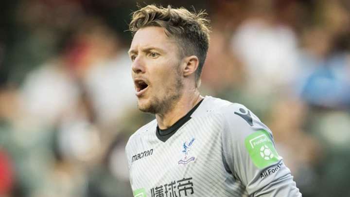 Crystal Palace Goalkeeper Wayne Hennessey Signs New 3-Year Contract at Selhurst Park