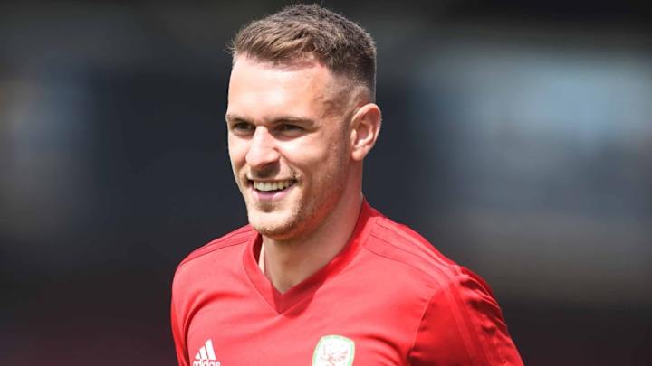 Arsenal Star Admits He's Excited by Chance to Play for Unai Emery & Hints at Emirates Stay