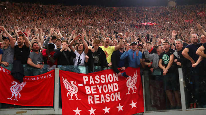 'See You at Anfield Mate': Liverpool Fans React to Reported Liverpool Target's Pre-Flight Selfie