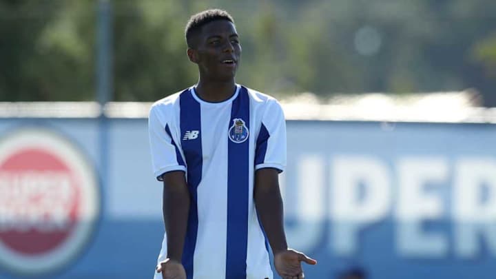 #FAIL | El azteca Joao Maleck no pudo convencer al Sevilla y por ahora está sin equipo