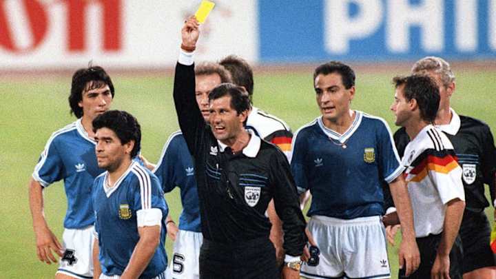 GENIAL | La irónica respuesta de Maradona sobre el árbitro de la final del Mundial Italia '90 GENIAL | La irónica respuesta de Maradona sobre el árbitro de la final del Mundial Italia '90