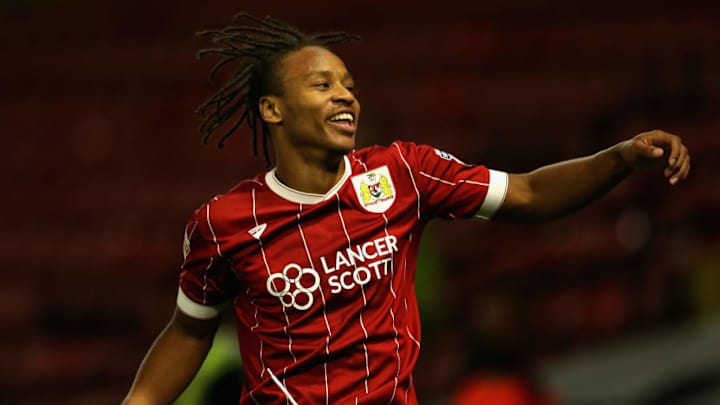 Cardiff Complete Signing of Bristol City Forward Bobby Reid on 4-Year Contract