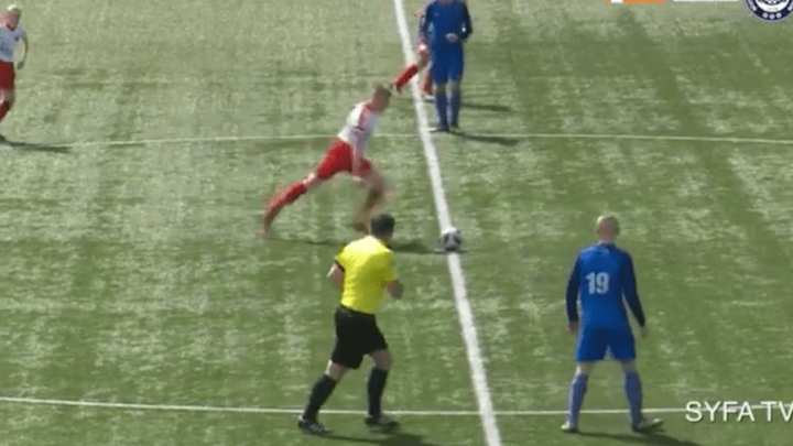 ¿EL GOL MÁS RÁPIDO DE LA HISTORIA? | Anotó en el saque inicial