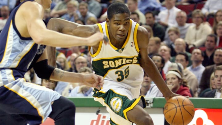 Kevin Durant Set for Seattle Return in Warriors–Kings Preseason Contest