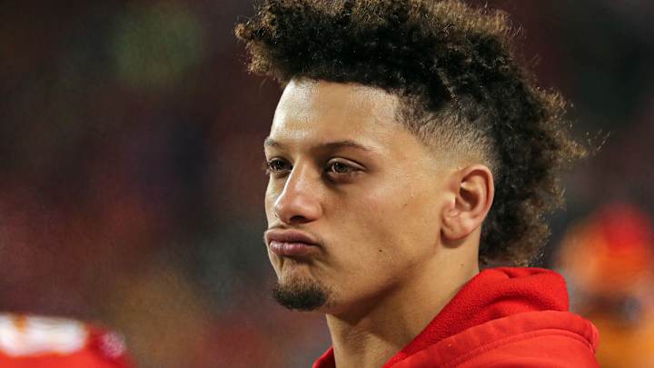 Vikings-Chiefs Injury Report: Mahomes, Thielen Questionable