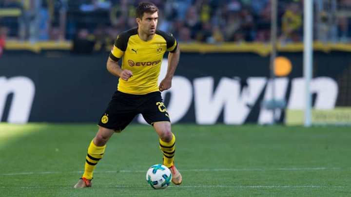 Arsenal Set to Unveil £17m Signing of BVB Dortmund Defender Sokratis Papastathopoulos Imminently Arsenal Set to Unveil £17m Signing of BVB Dortmund Defender Sokratis Papastathopoulos Imminently