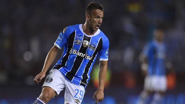 VÍDEO | El golazo de Arthur que abrió el camino a la final para Gremio VÍDEO | El golazo de Arthur que abrió el camino a la final para Gremio