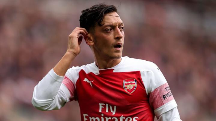 Mesut Ozil's Agent Blasts German Trio Following the Arsenal Attacker's International Retirement Mesut Ozil's Agent Blasts German Trio Following the Arsenal Attacker's International Retirement