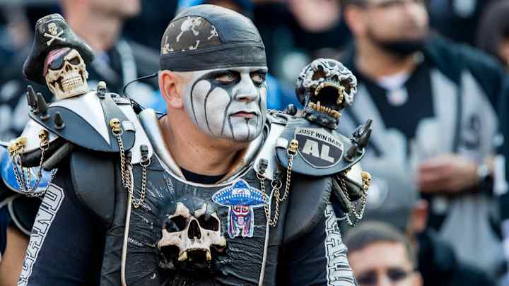 No One Seems to Care That the Raiders Are Leaving Oakland