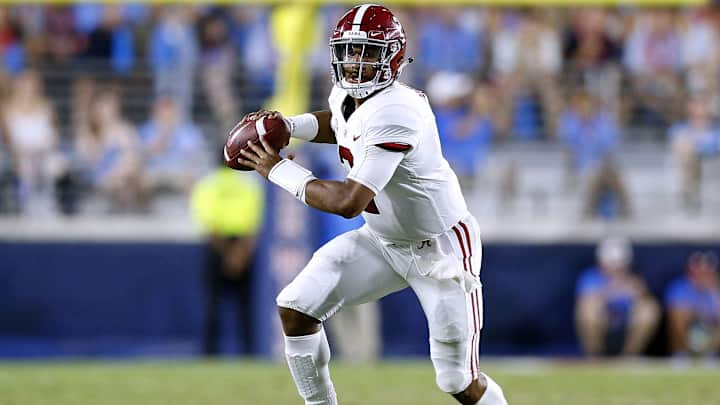 Jalen Hurts Enters Fifth Game of 2018, Forgoes Potential Redshirt