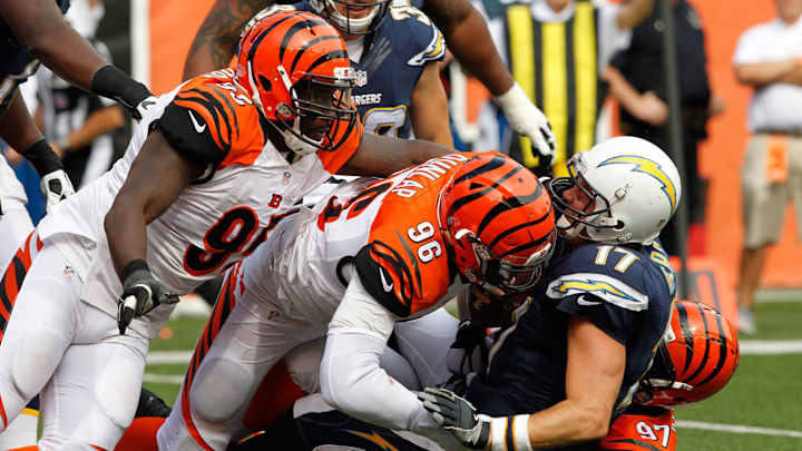 Bengals Sign DT Geno Atkins to Four-Year, $65.3 Million Extension, Extend Carlos Dunlap Bengals Sign DT Geno Atkins to Four-Year, $65.3 Million Extension, Extend Carlos Dunlap