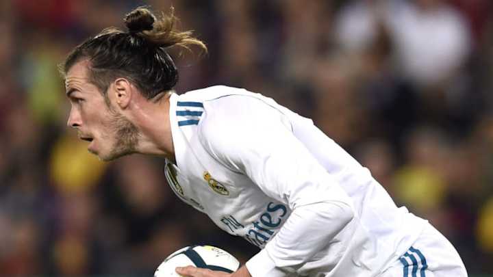 DESTERNILLANTE | La genial broma de Bale en el museo de cera