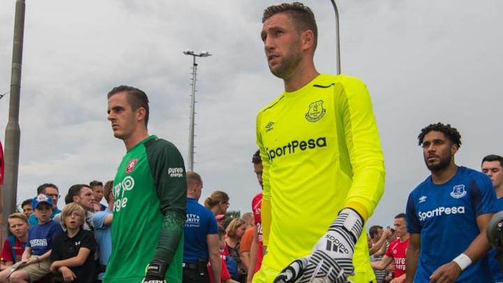 Lille Eyeing Move for Everton Keeper Maarten Stekelenburg This Summer