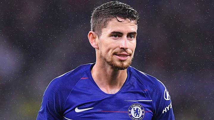 La emoción de la madre del nuevo fichaje del Chelsea al ver su camiseta en la tienda oficial