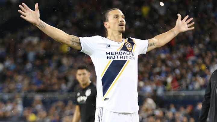 Zlatan Ibrahimovic Won't Go on Winter Loan, Hopeful of Return to Galaxy in 2019