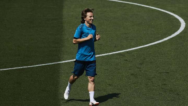 MAGIA | El golazo de Modric en el entrenamiento tras una asistencia de Zidane