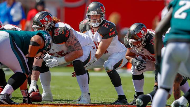 Buccaneers Coach Dirk Koetter Not Revealing Quarterback Plan for Week 4 vs. Bears