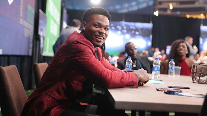 Report: Chargers Rookie Derwin James Robbed at Gunpoint Last Month