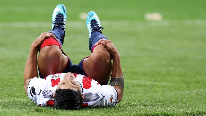 ​¡ESTÁ SALADO! | Un vehículo de Alan Pulido vuelve a sufrir un percance