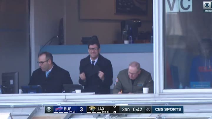 Monday's Hot Clicks: Alexis Ren; Jaguars Beat Bills, and Tony Khan Celebrates Awkwardly!