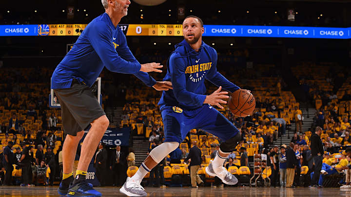 Report: Stephen Curry Will Play In Game 2 vs. Pelicans Report: Stephen Curry Will Play In Game 2 vs. Pelicans